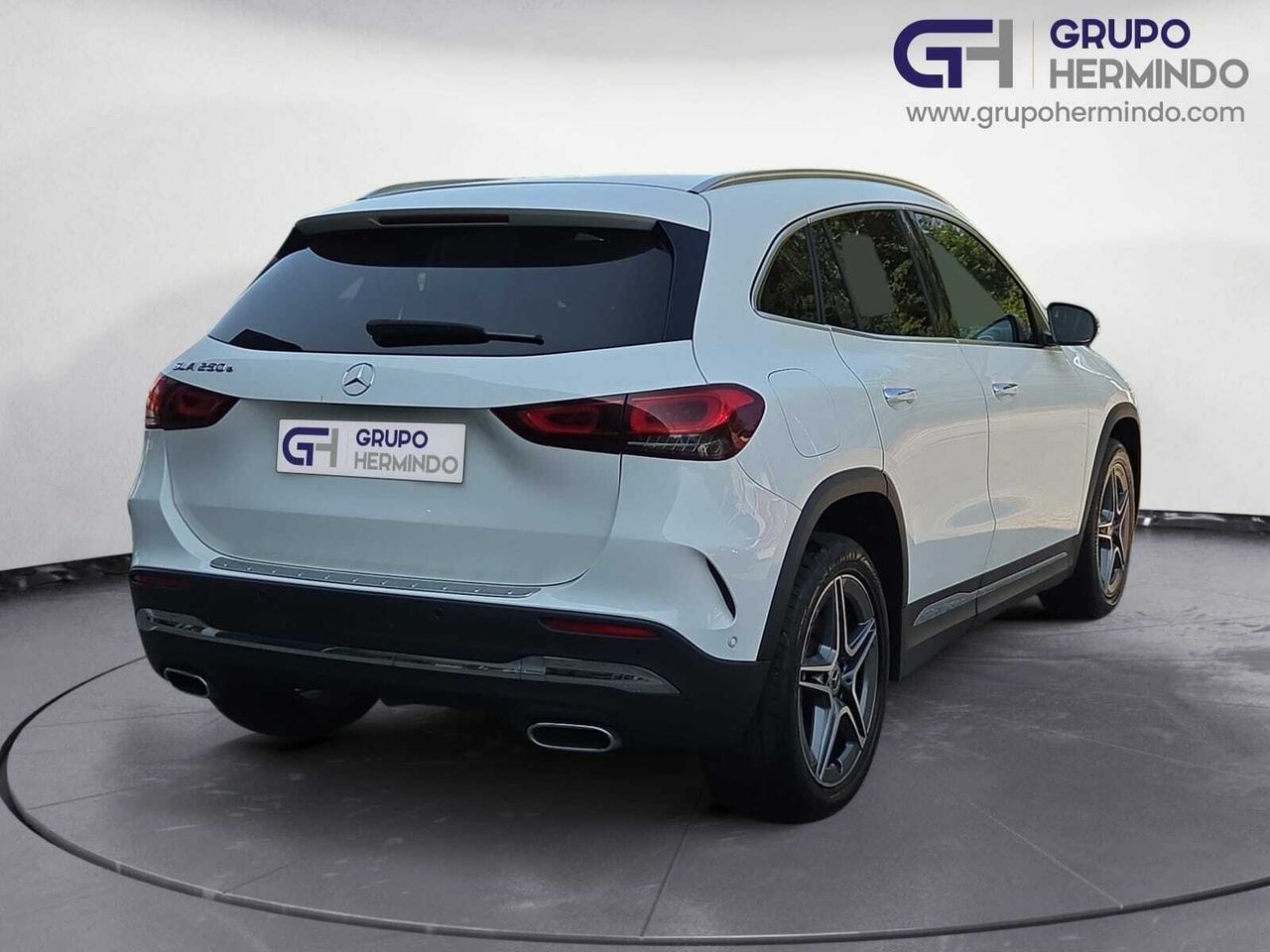 Mercedes GLA 250 e AMG LINE+PAQ PREMIUM+SMARTPHONE INT  - Foto 2