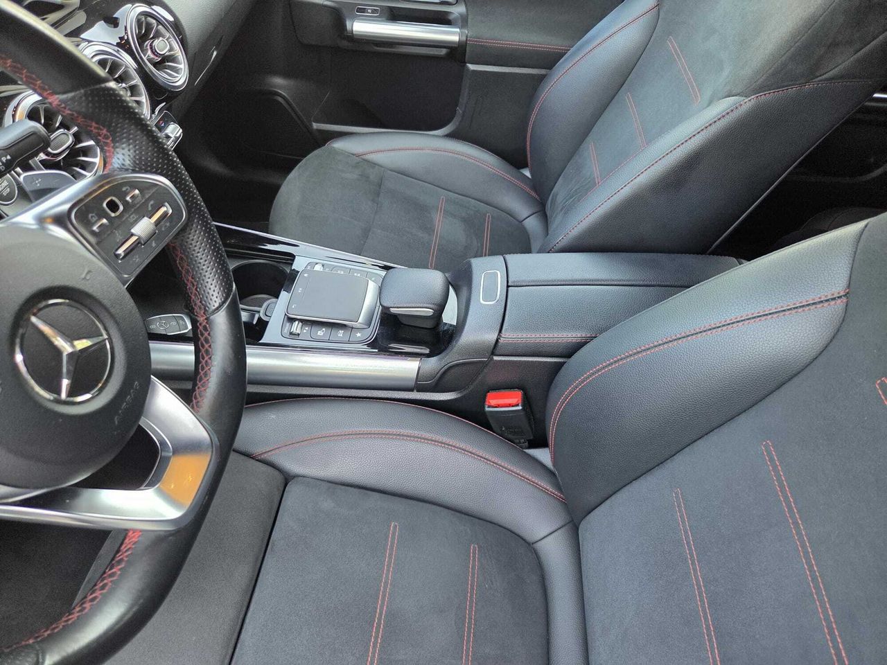 Mercedes GLA 250 e AMG LINE+PAQ PREMIUM+SMARTPHONE INT  - Foto 2