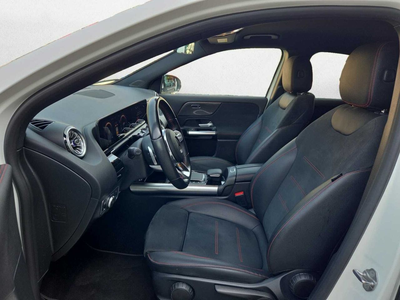 Mercedes GLA 250 e AMG LINE+PAQ PREMIUM+SMARTPHONE INT  - Foto 2