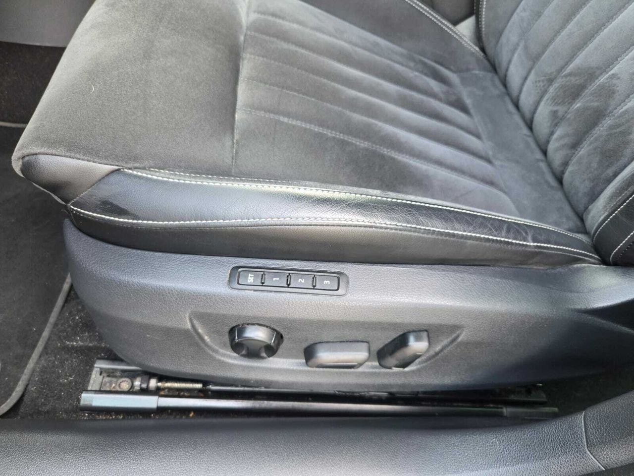 Skoda Superb COMBI STYLE 1.4 TSI IV P-HEV DSG  - Foto 2