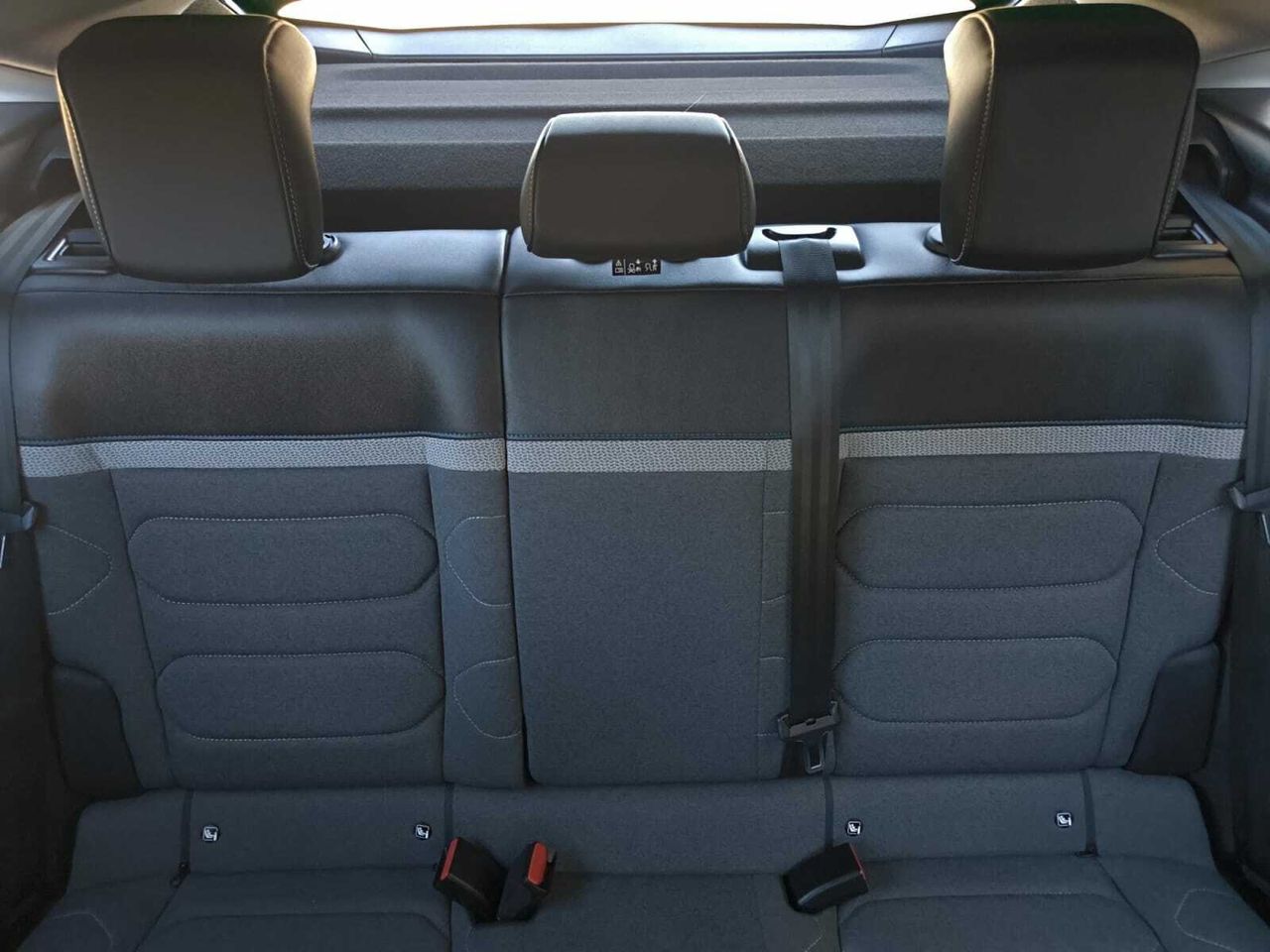 Citroën C4 FEEL PACK BLUE HDI 130 CV EAT8  - Foto 2