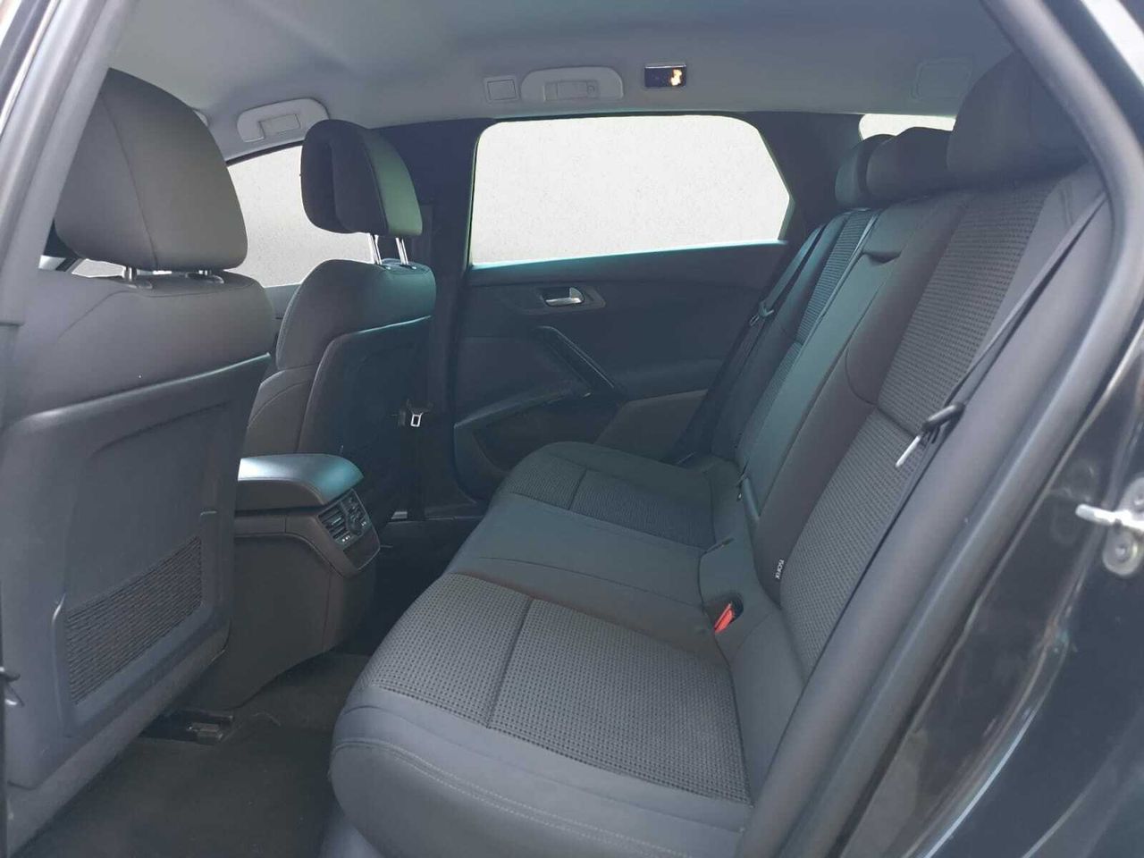 Peugeot 508 SW ACTIVE 2.0 BLUE 150 CV  - Foto 2