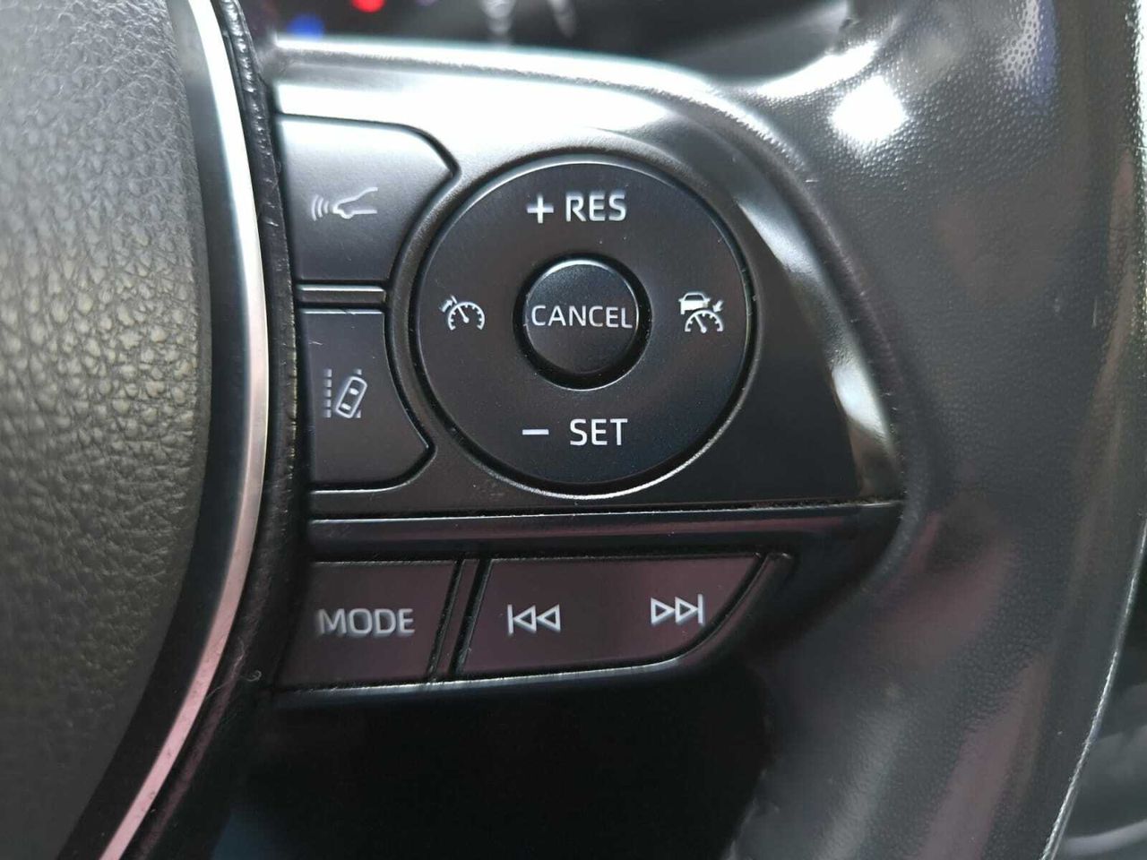Toyota Rav4 2.5 I 220 H ADVANCE PLUSS  - Foto 2