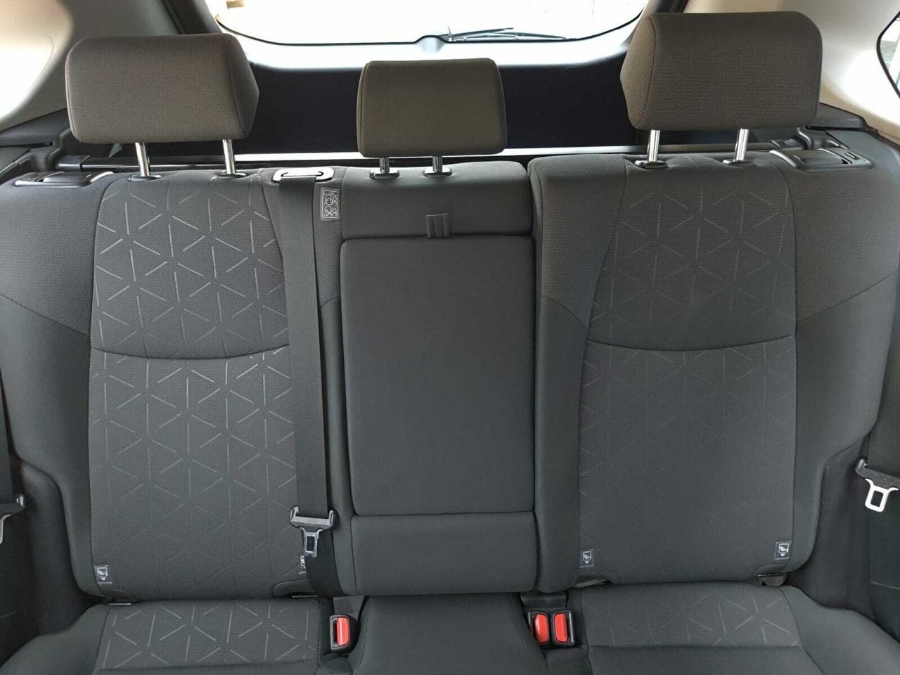 Toyota Rav4 2.5 I 220 H ADVANCE PLUSS  - Foto 2