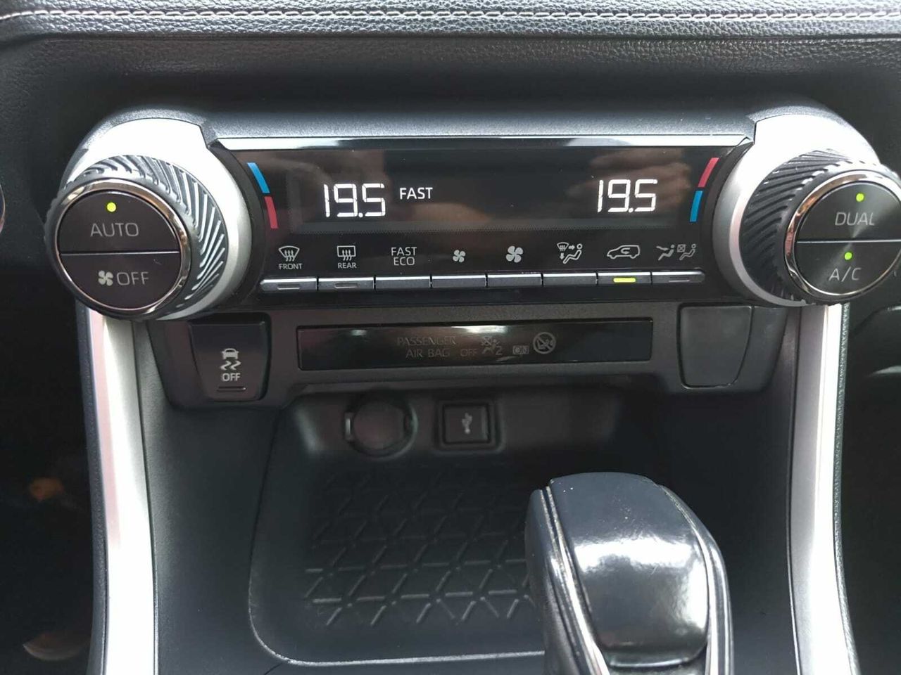 Toyota Rav4 2.5 I 220 H ADVANCE PLUSS  - Foto 2