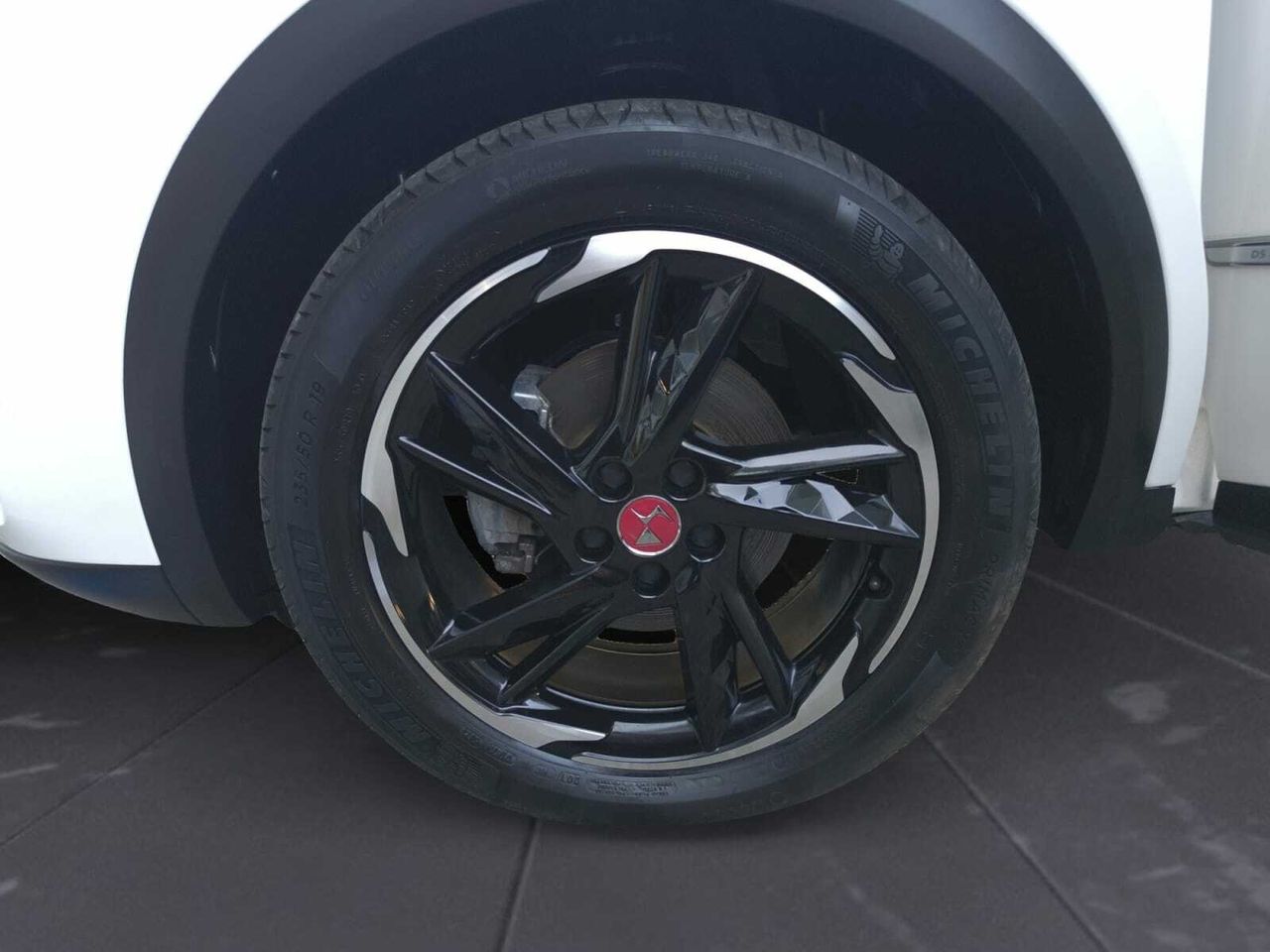 DS DS 7 CROSSBACK PERFORMANCE PURE TECH 180 CV EAT8  - Foto 2