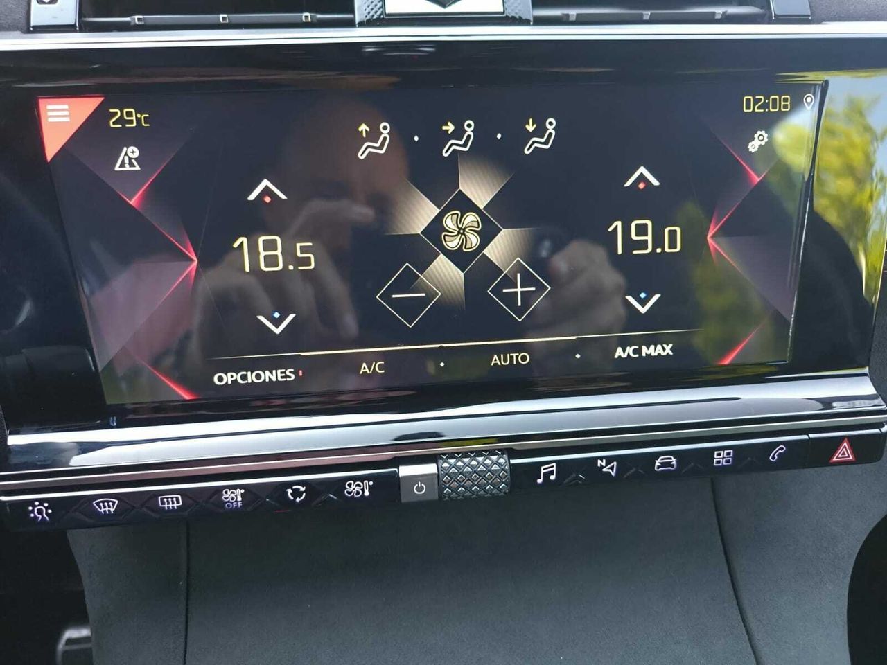 DS DS 7 CROSSBACK PERFORMANCE PURE TECH 180 CV EAT8  - Foto 2