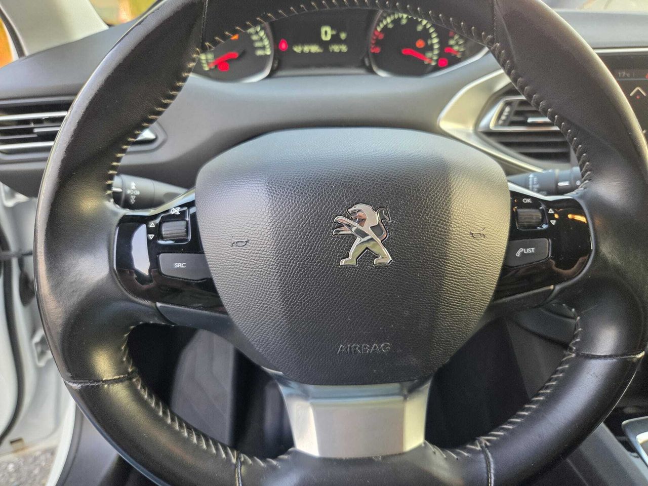 Peugeot 308 SW STYLE BLUE HDI 100   - Foto 2