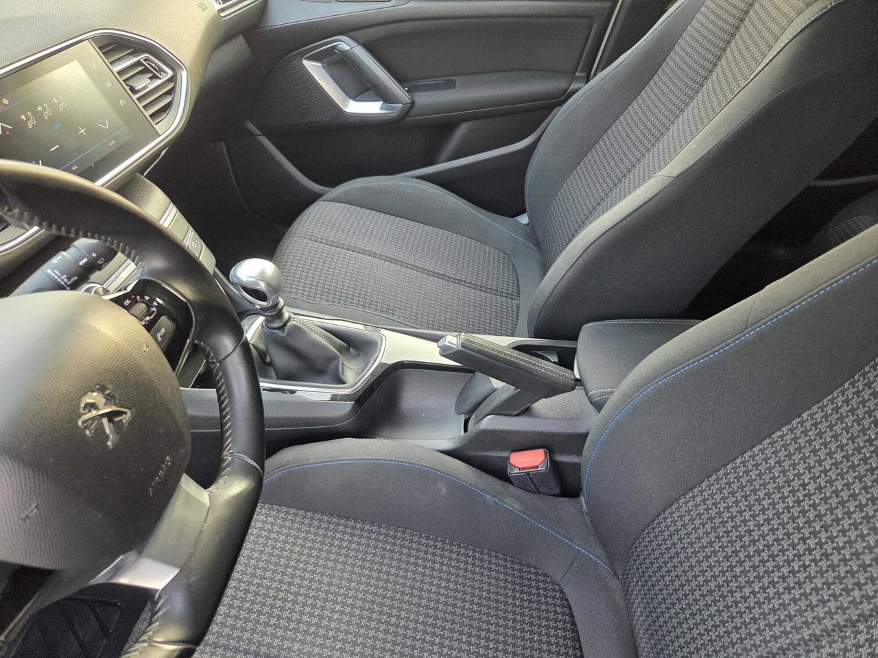 Peugeot 308 SW STYLE BLUE HDI 100   - Foto 2