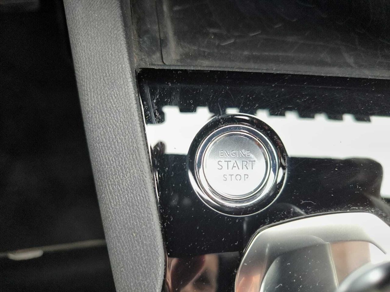 Peugeot 3008 Hybrid GT 225 e EAT8 PHEV  - Foto 2