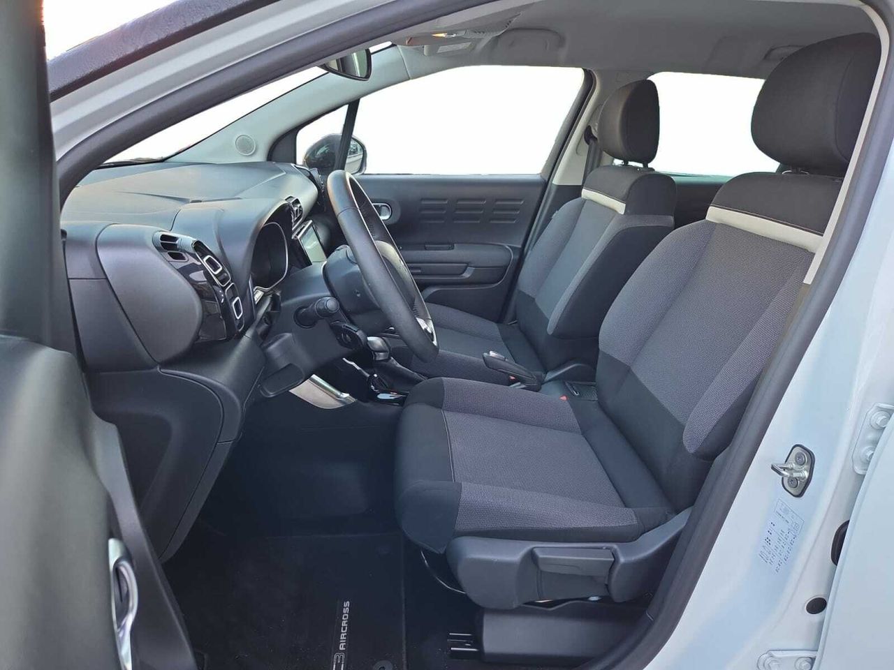 Citroën C3 Aircross PURE TECH 130 CV EAT6 MAX  - Foto 2