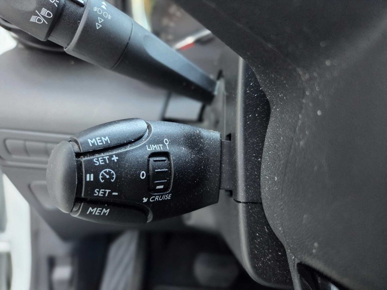 Citroën C3 Aircross PURE TECH 130 CV EAT6 MAX  - Foto 2