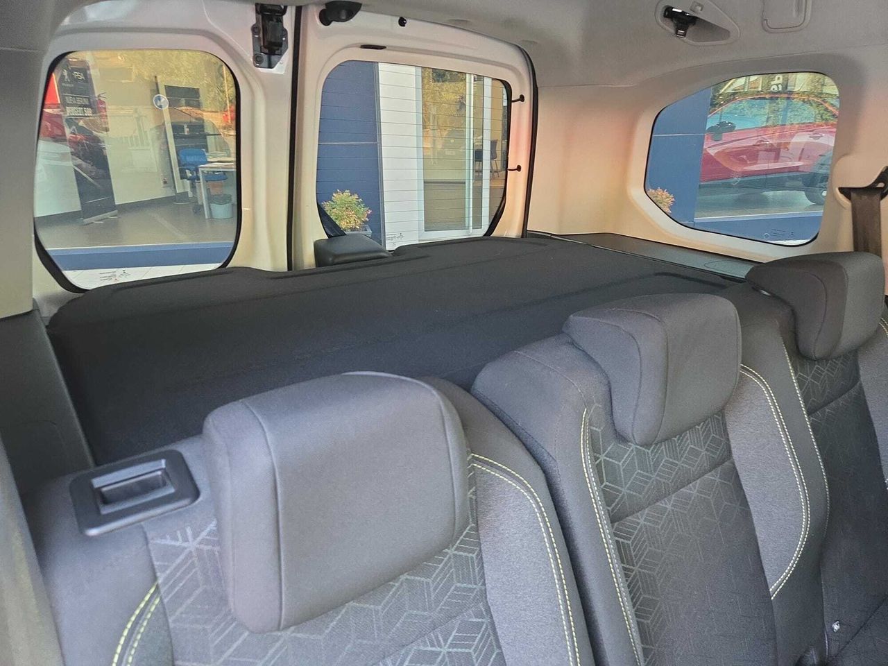 Peugeot Rifter ACTIVE BLUE HDI 130 CV STANDARD  - Foto 2