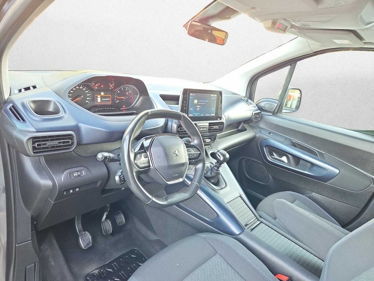Peugeot Rifter ALLURE BLUE HDI 130 CV STANDARD  - Foto 2