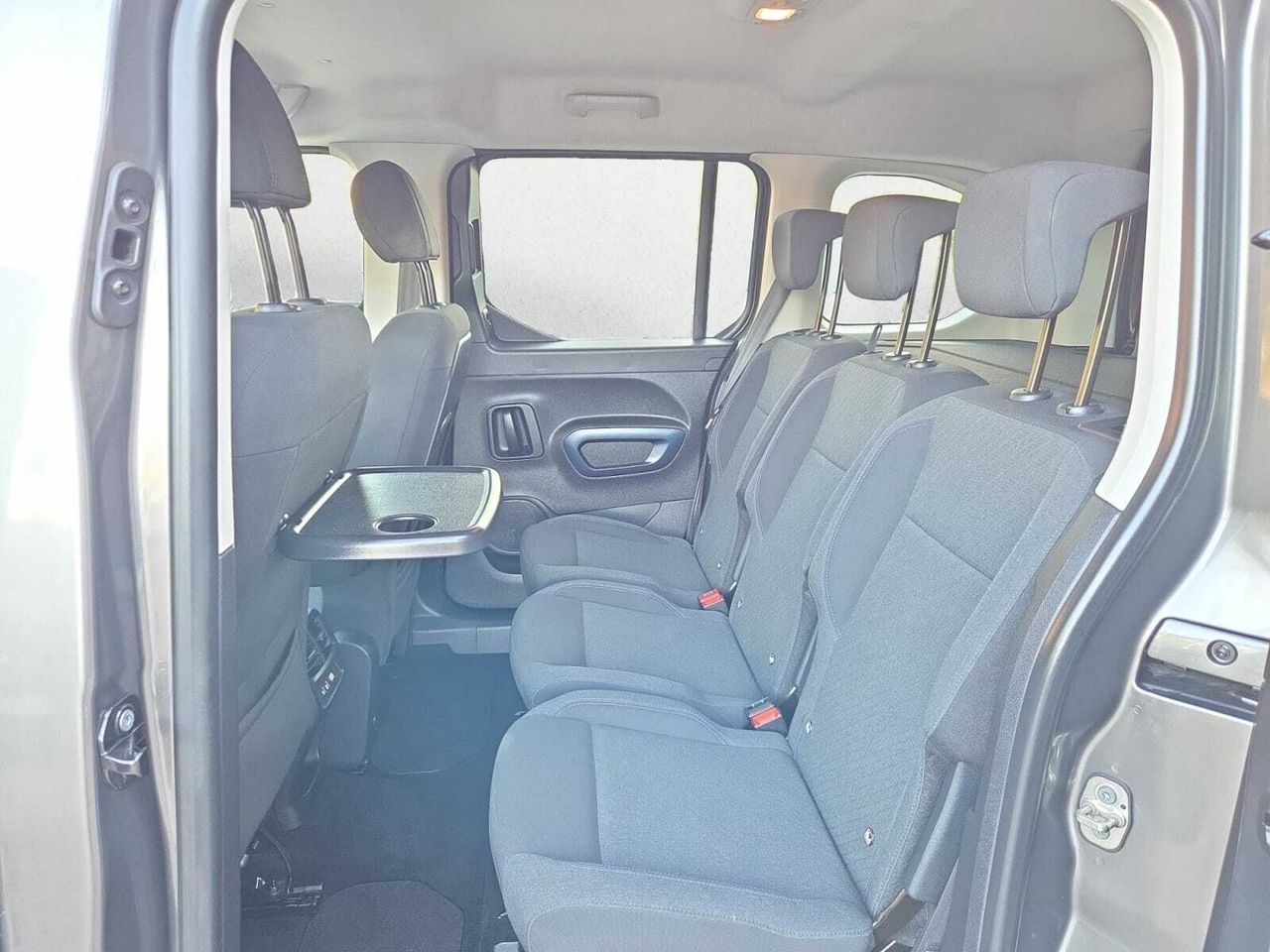 Peugeot Rifter ALLURE BLUE HDI 130 CV STANDARD  - Foto 2