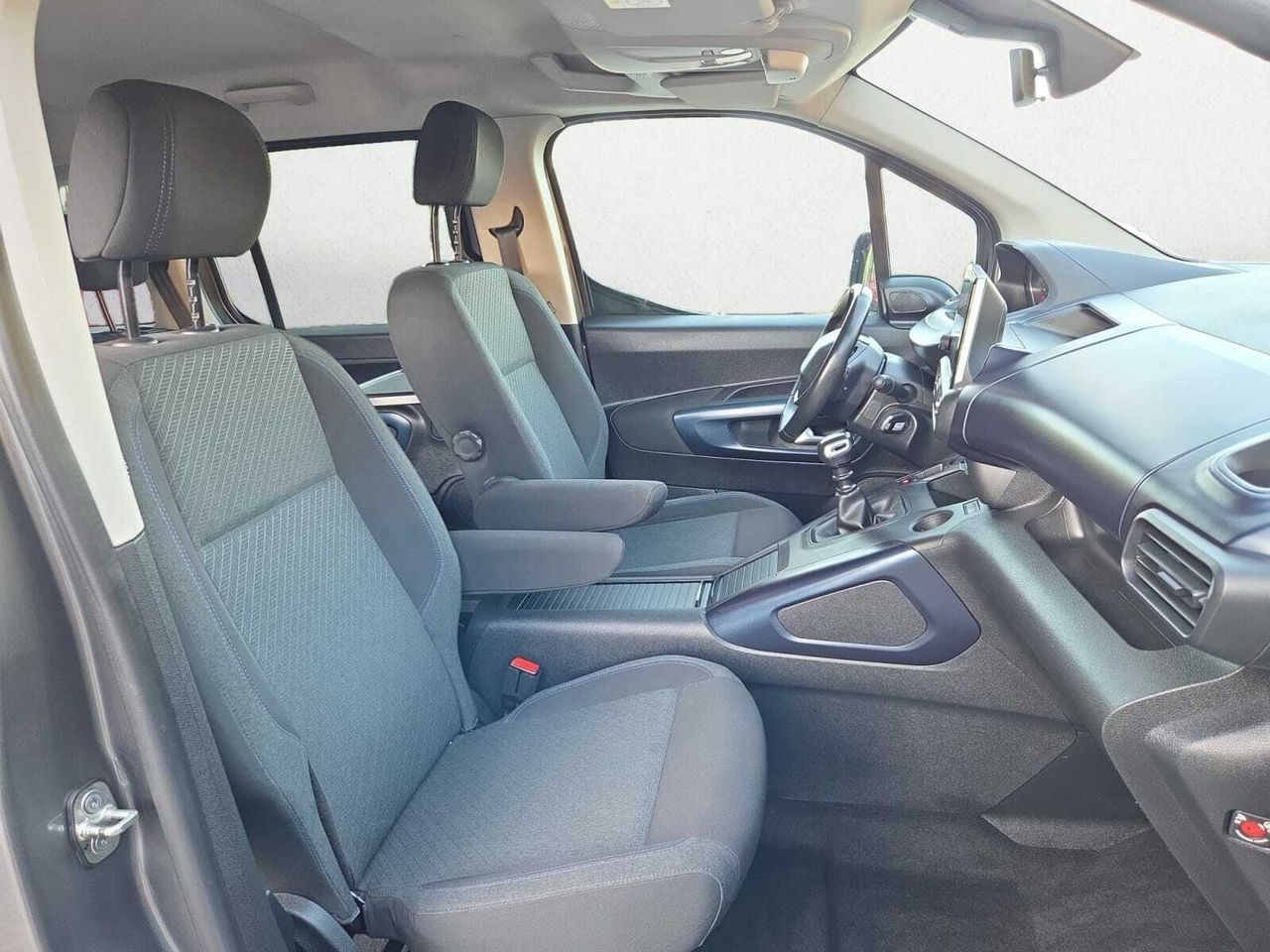 Peugeot Rifter ALLURE BLUE HDI 130 CV STANDARD  - Foto 2