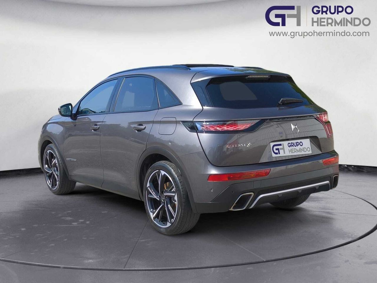 DS DS 7 CROSSBACK E TENSE 300 CV 4X4  LOUVRE  - Foto 2