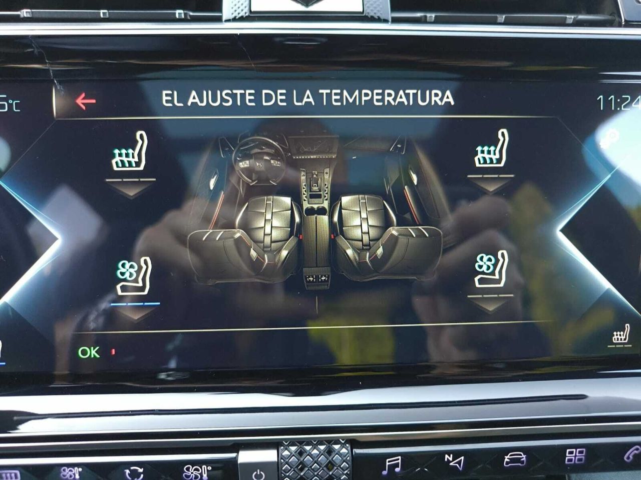 DS DS 7 CROSSBACK E TENSE 300 CV 4X4  LOUVRE  - Foto 2