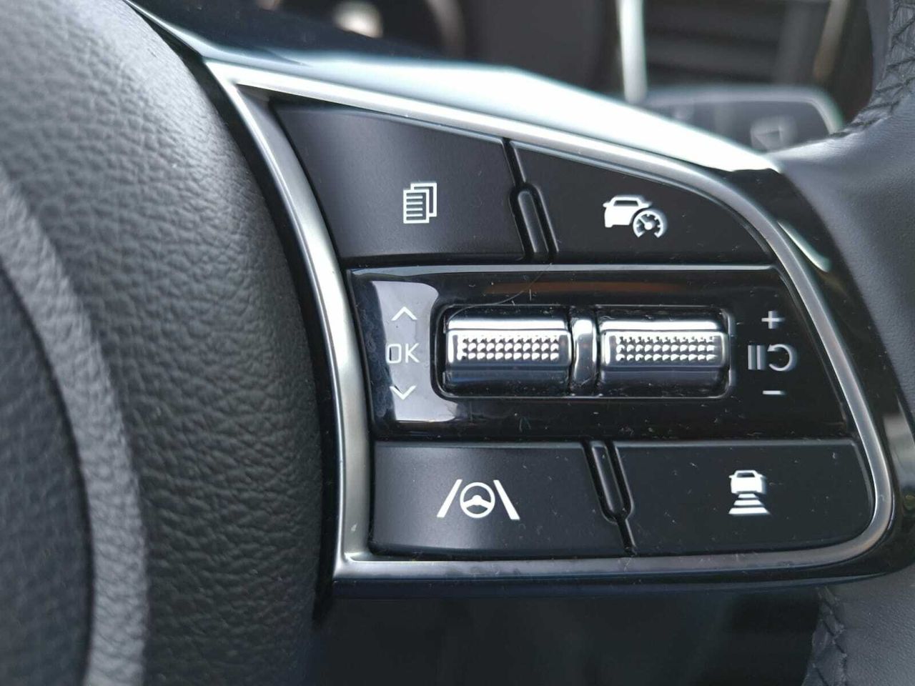 Kia XCeed 1.6 GDI PHEV TECH  - Foto 2