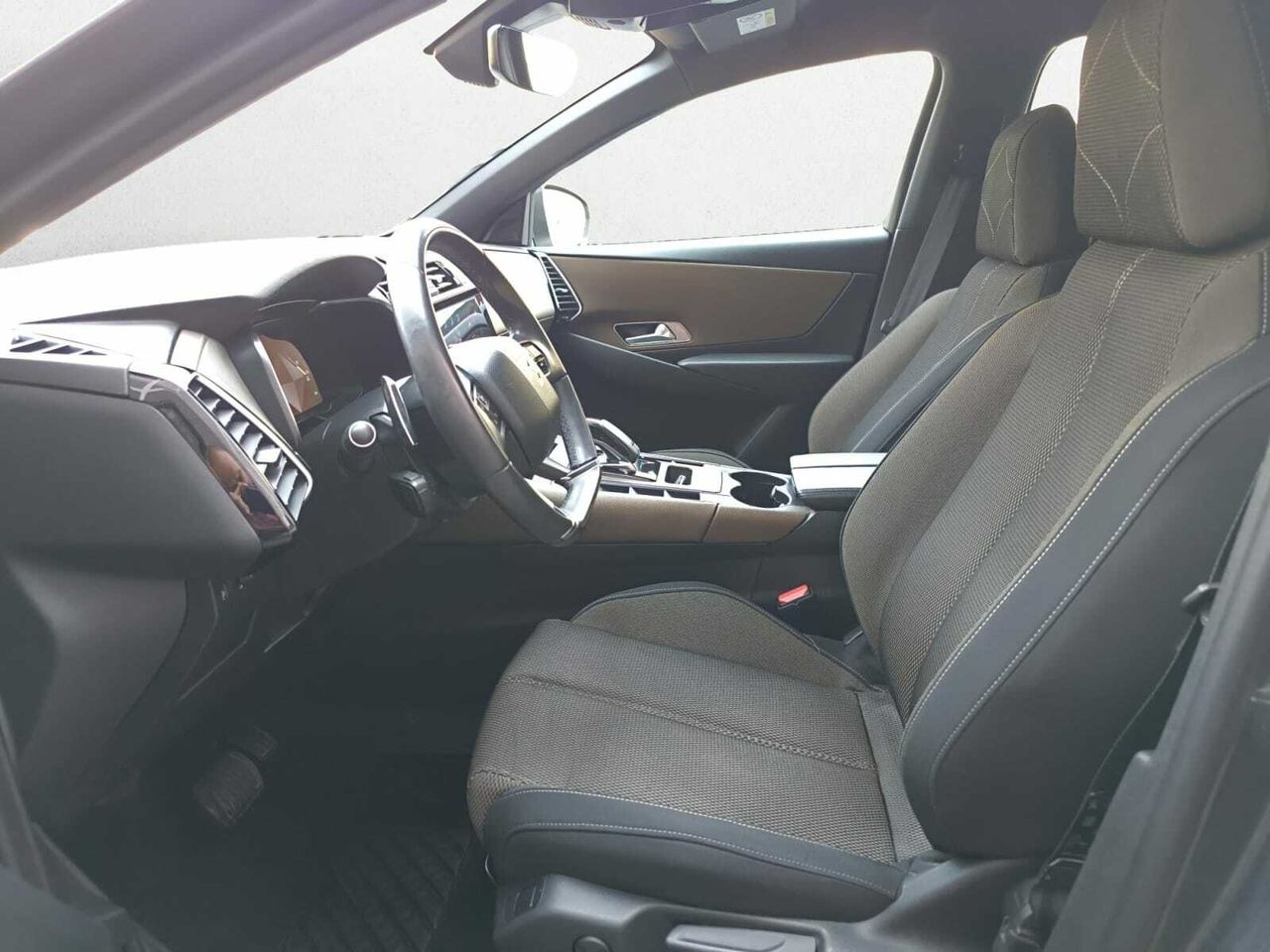 DS DS 7 CROSSBACK BLUE HDI 130 CV AUT BASTILLE  - Foto 2