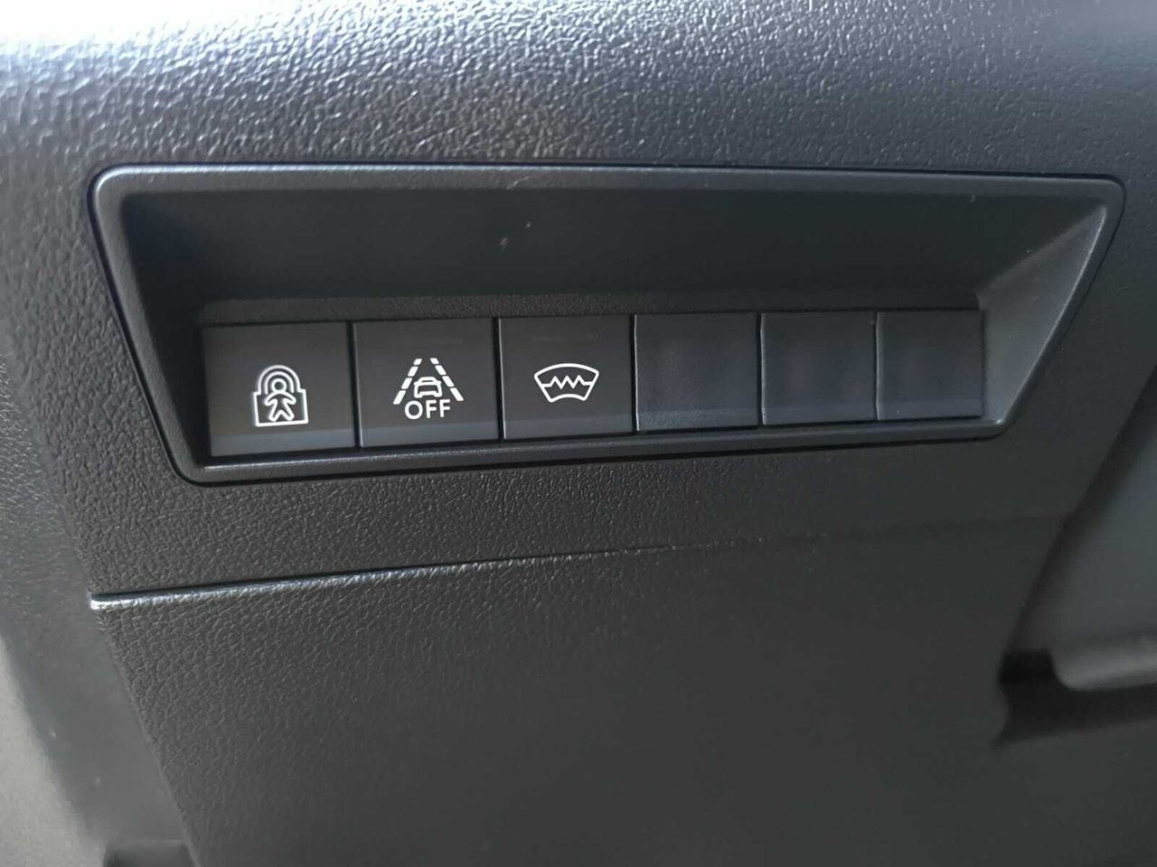 Peugeot Rifter ALLURE PACK BLUE HDI 100 CV STANDARD  - Foto 2