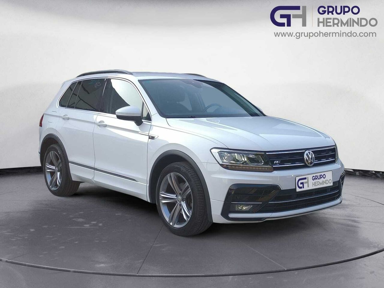 Volkswagen Tiguan R LINE 2.0 TDI 150 CV DSG  - Foto 2