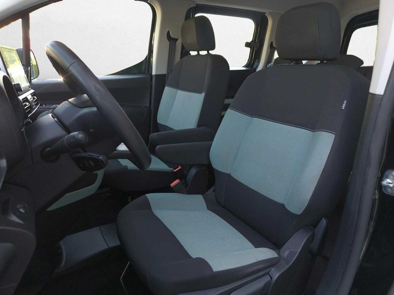 Citroën Berlingo TALLA M BLUE HDI 100 CV FEEL  - Foto 2