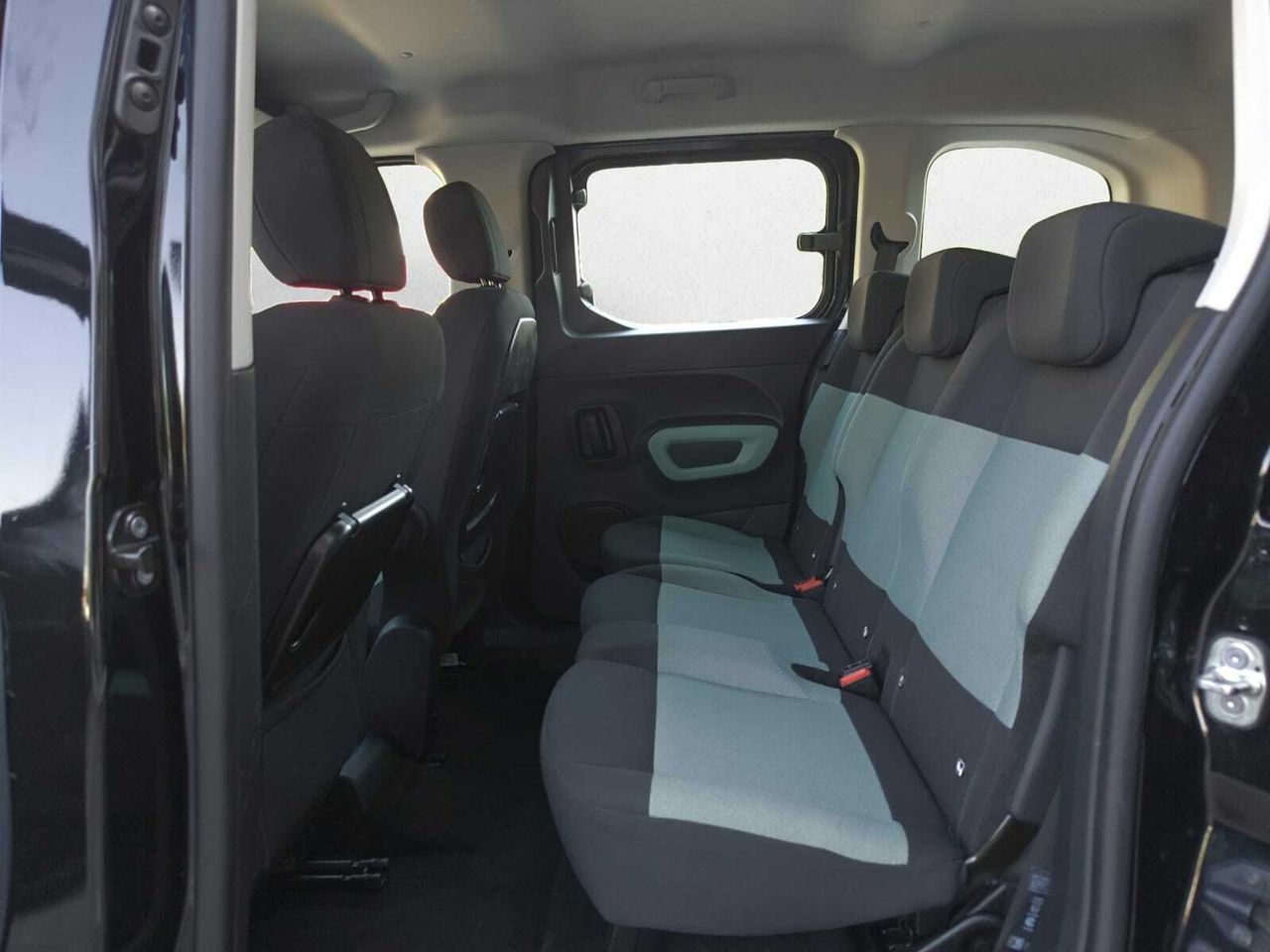 Citroën Berlingo TALLA M BLUE HDI 100 CV FEEL  - Foto 2