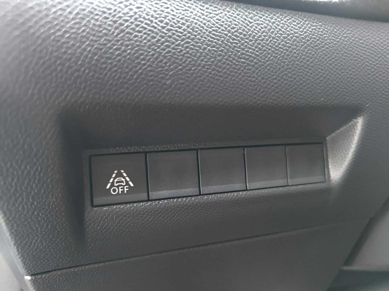 Peugeot 2008 GT PURE TECH 130 CV EAT8  - Foto 2