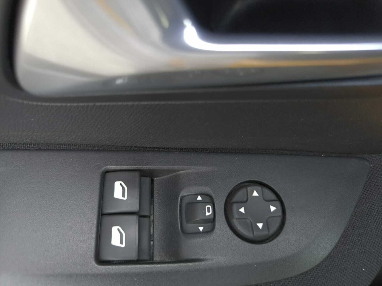 Peugeot 208 ACTIVE PURE TECH 100 CV  - Foto 2