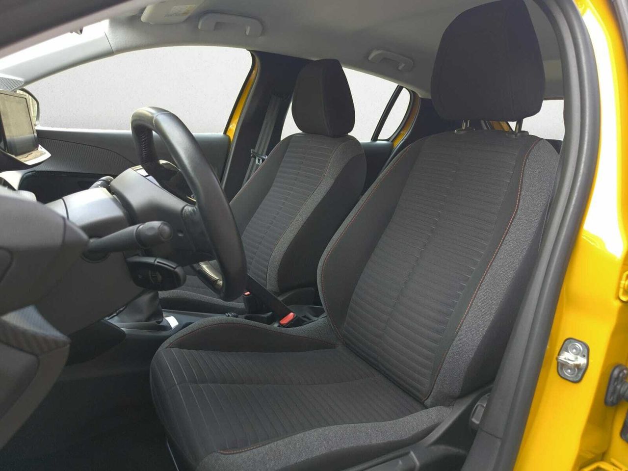 Peugeot 208 ACTIVE PURE TECH 100 CV  - Foto 2