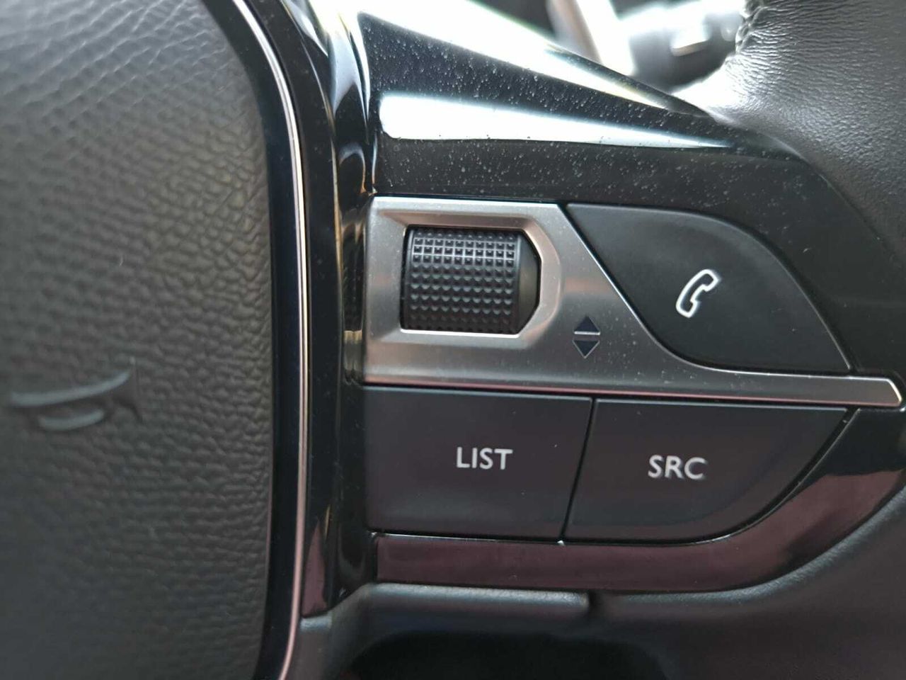 Peugeot 3008 Hybrid ALLURE  225 e EAT8  - Foto 2