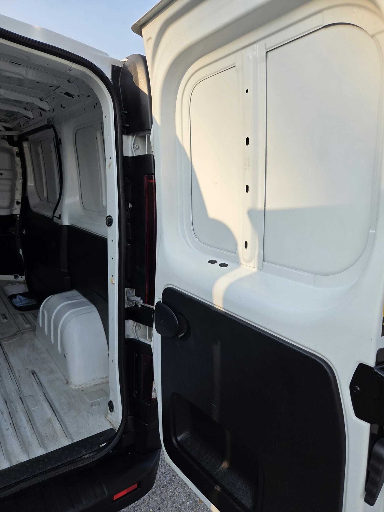 Fiat Talento 1.2 BASE CORTO 2.0 MJET 120 CV  - Foto 2