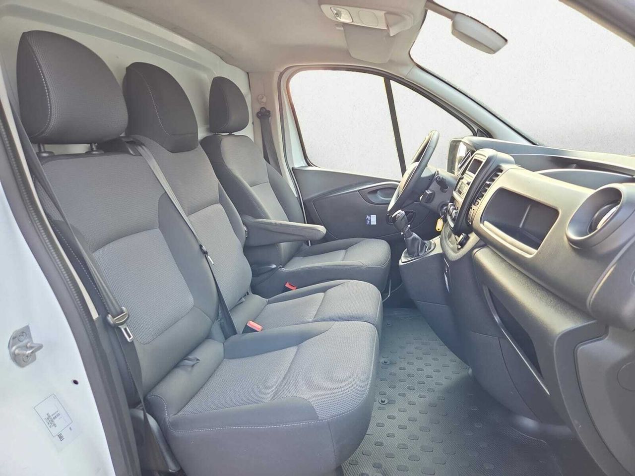 Fiat Talento 1.2 BASE CORTO 2.0 MJET 120 CV  - Foto 2