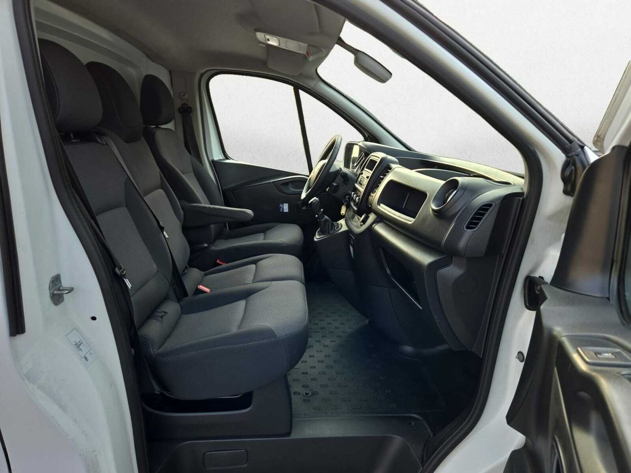 Fiat Talento 1.2 BASE CORTO 2.0 MJET 120 CV  - Foto 2