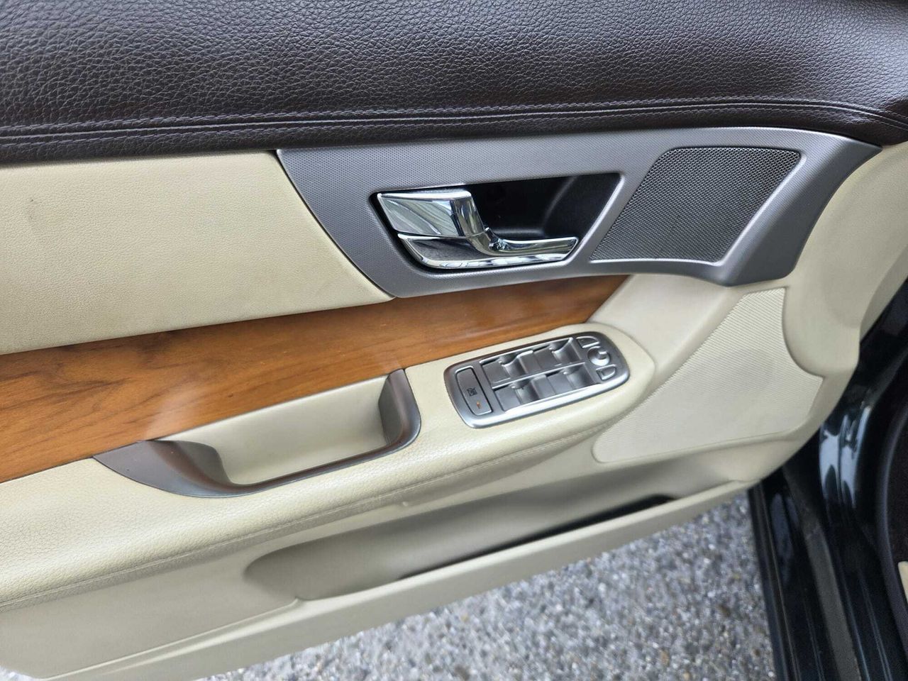 Jaguar XF 3.0 V 6 DIESEL PREMIUM LUXURY  - Foto 2