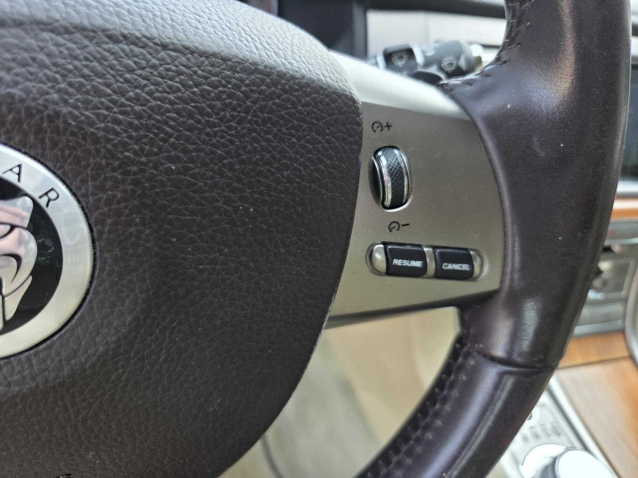 Jaguar XF 3.0 V 6 DIESEL PREMIUM LUXURY  - Foto 2