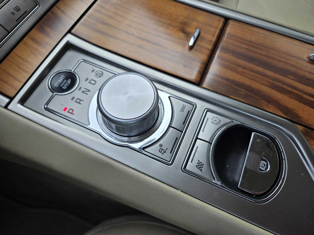 Jaguar XF 3.0 V 6 DIESEL PREMIUM LUXURY  - Foto 2
