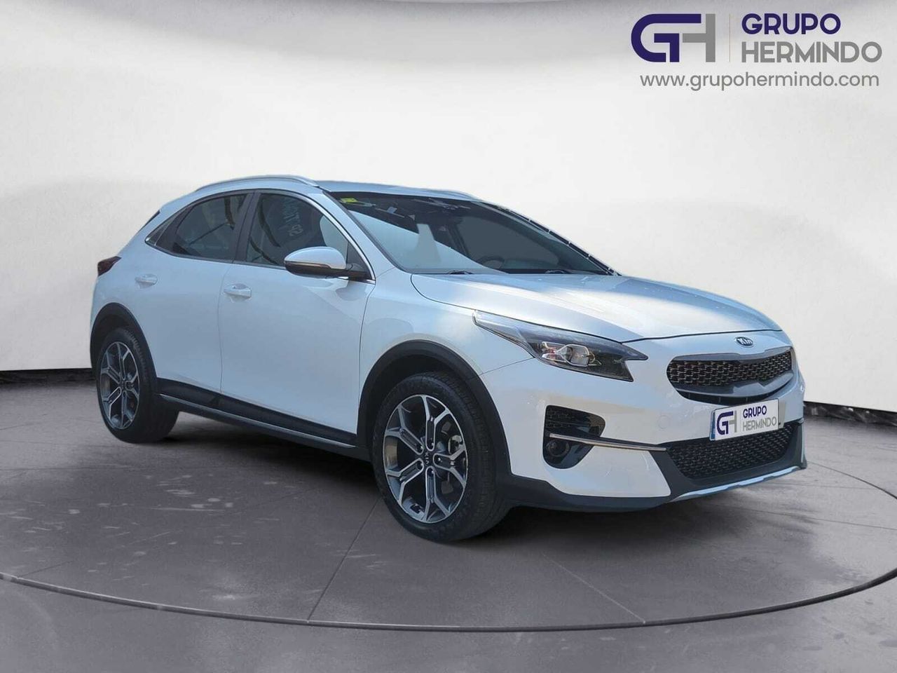 Kia XCeed 1.0 TGDI TECH 120 CV  - Foto 2