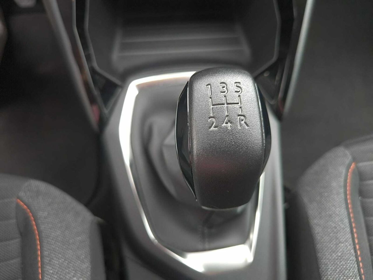 Peugeot 208 ACTIVE PACK PURE TECH 75 CV  - Foto 2