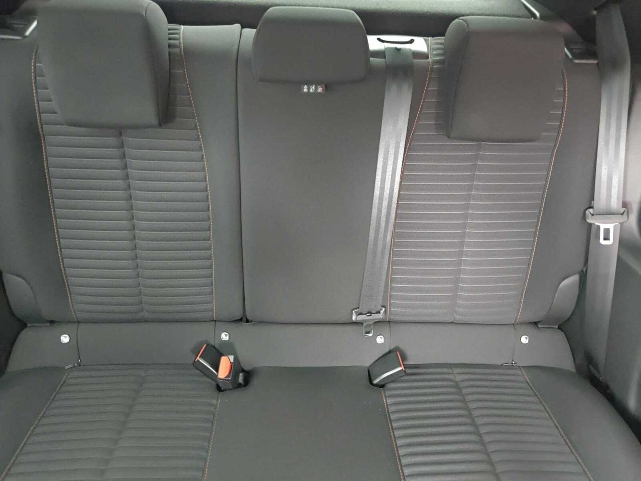 Peugeot 208 ACTIVE PACK PURE TECH 75 CV  - Foto 2