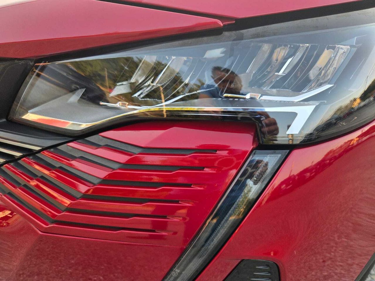 Peugeot 3008 Hybrid ALLURE PACK 225 e-EAT8  - Foto 2
