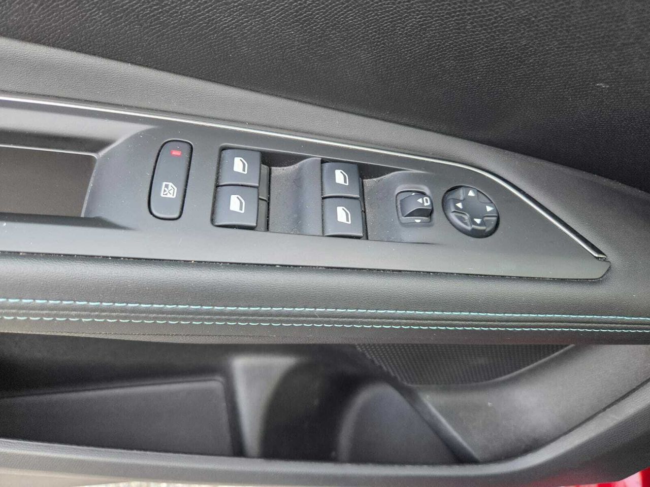 Peugeot 3008 Hybrid ALLURE PACK 225 e-EAT8  - Foto 2