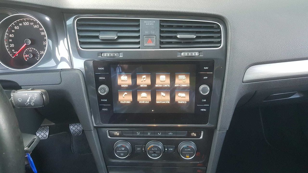 Volkswagen Golf 1.4 TSI ADVANCE  - Foto 2