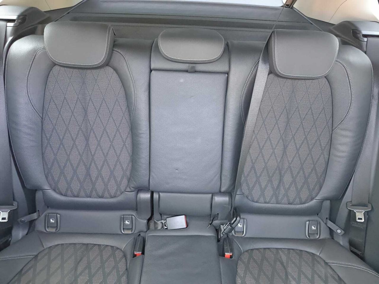 BMW X1 SDRIVE 18 D  - Foto 2