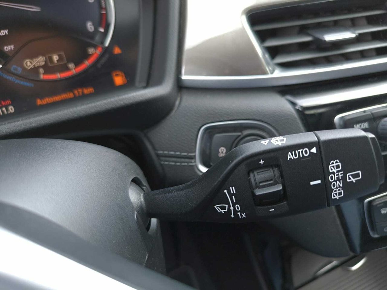 BMW X1 SDRIVE 18 D  - Foto 2