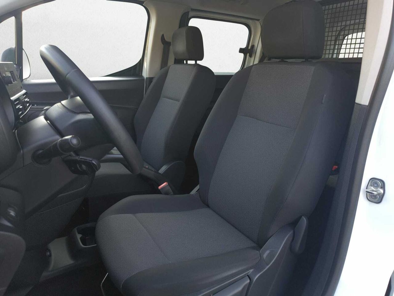 Citroën Berlingo TALLA M LIVE PACK BUSINESS BLUE HDI 100 CV  - Foto 2