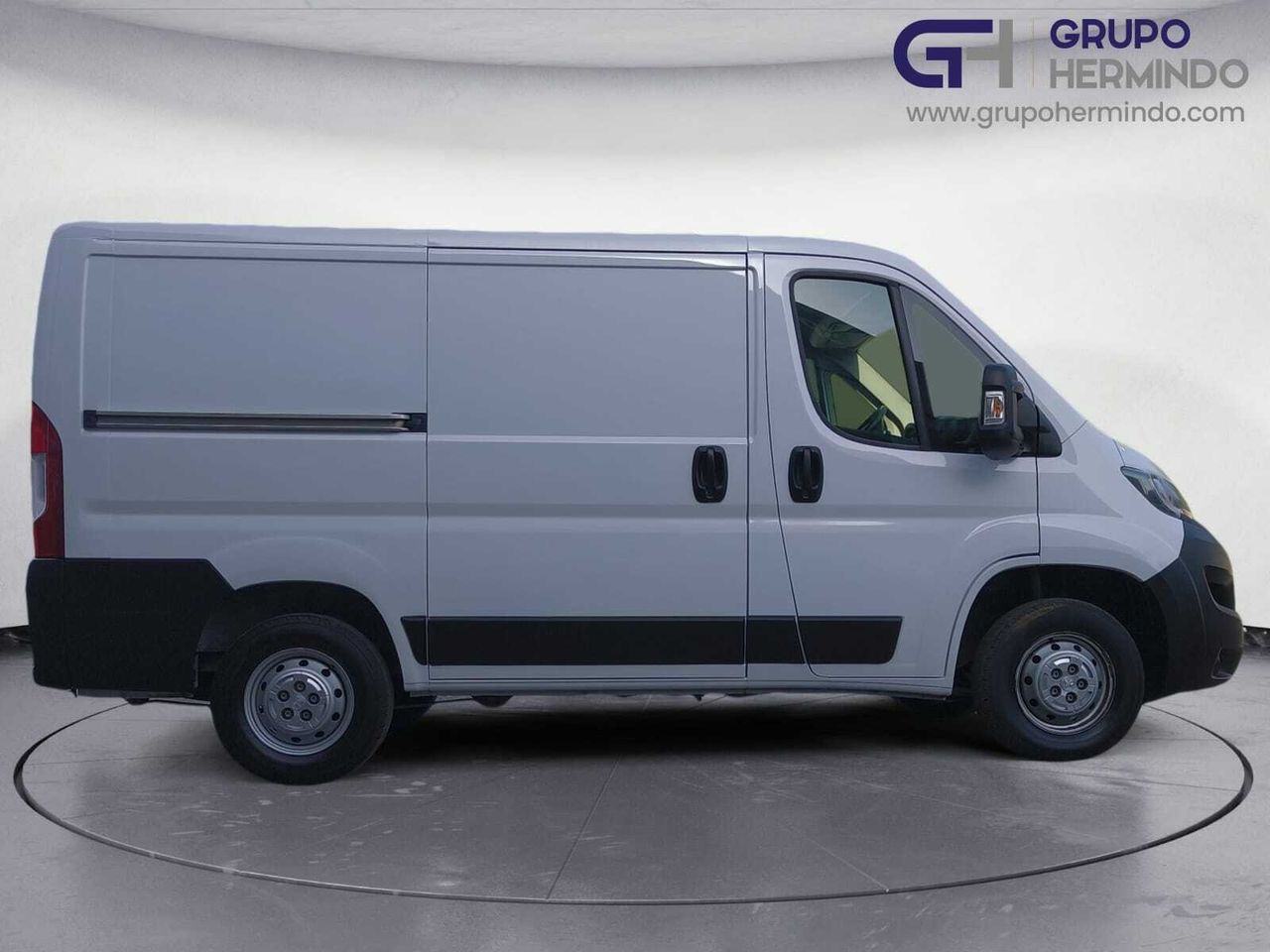 Peugeot Boxer FG PACK 330 L1 H1 BLUE HDI 120 CV  - Foto 2