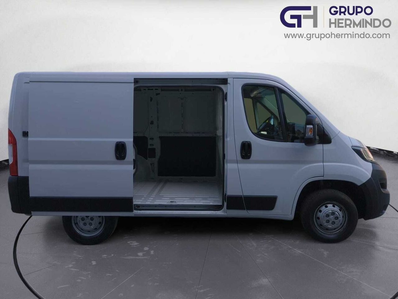 Peugeot Boxer FG PACK 330 L1 H1 BLUE HDI 120 CV  - Foto 2