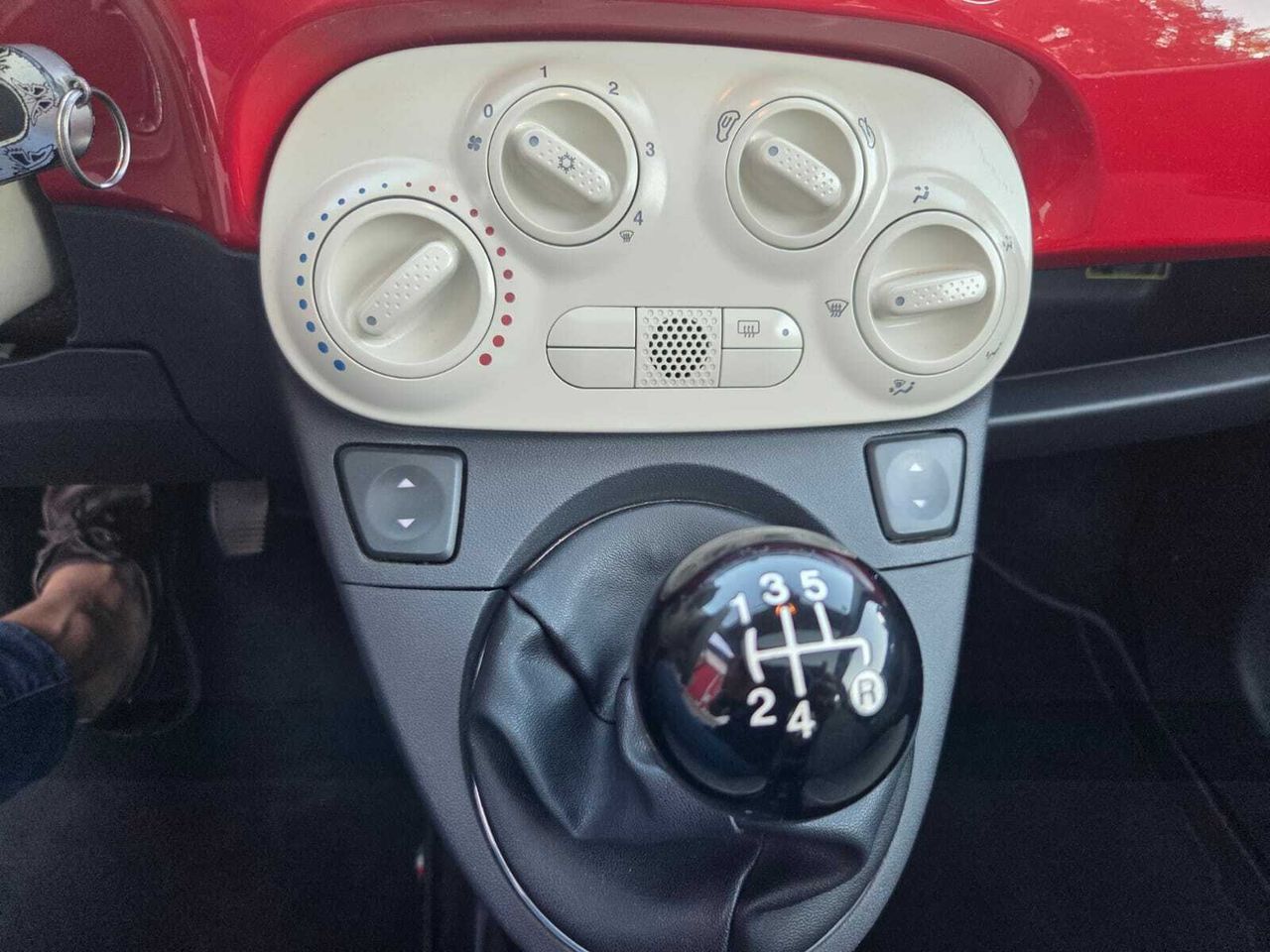 Fiat 500 1.2 8 V 69 CV LOUNGE  - Foto 2